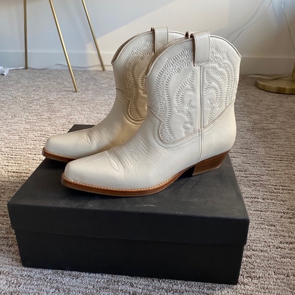 COPY - Ba-sh Colt Western Booties - Picture 2 of 2